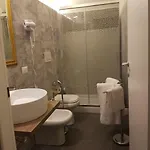 מלון Sangiuliano 132 Centro Storico