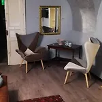 מלון Sangiuliano 132 Centro Storico 3*